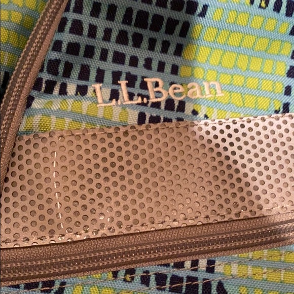 L.L Bean Backpack - Picture 2 of 3